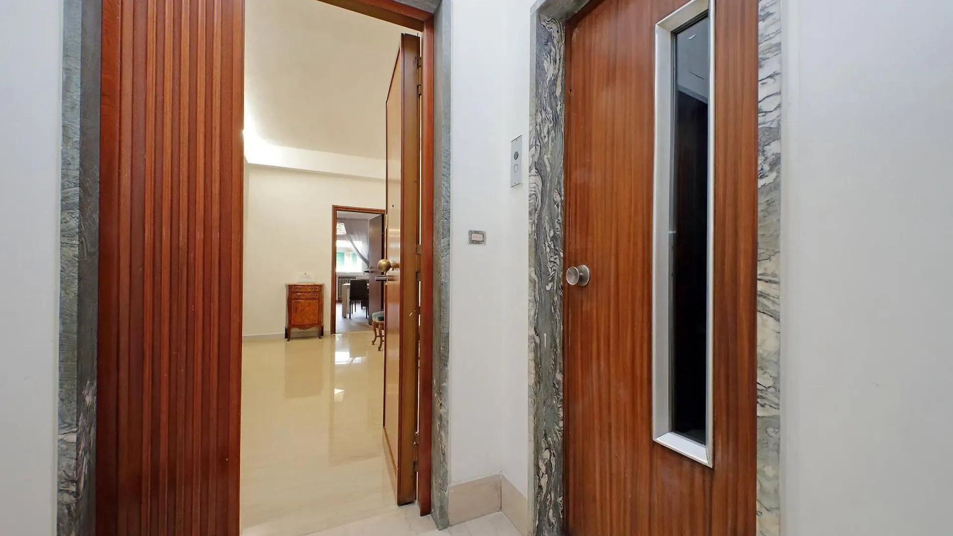 Trastevere 3 Apartments By Flatin로마