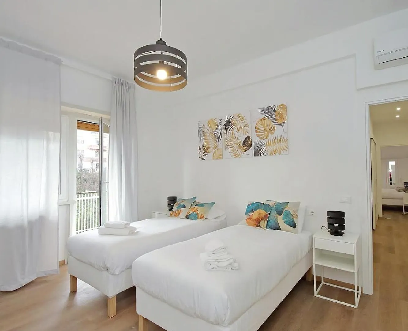 Trastevere 3 Apartments By Flatinrome Italy