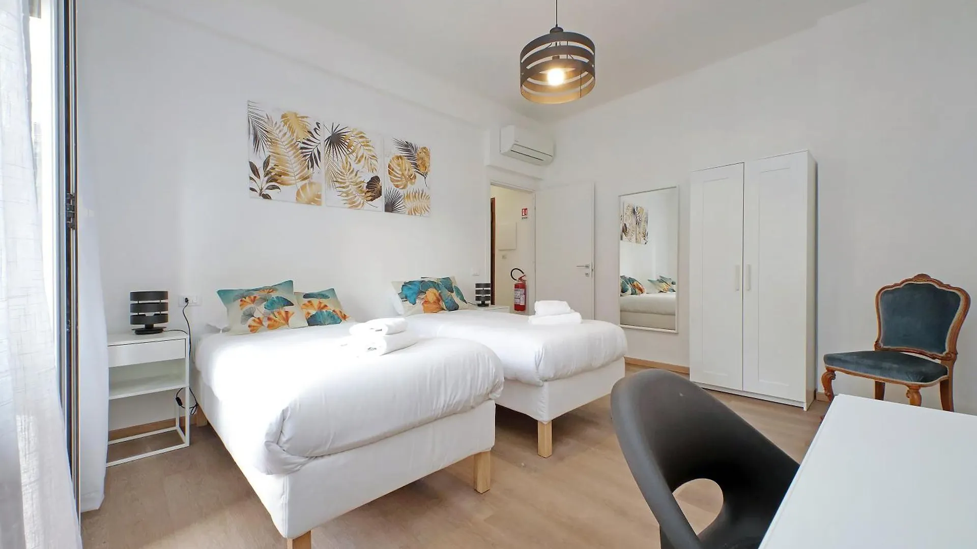 Trastevere 3 Apartments By Flatinrome Italy